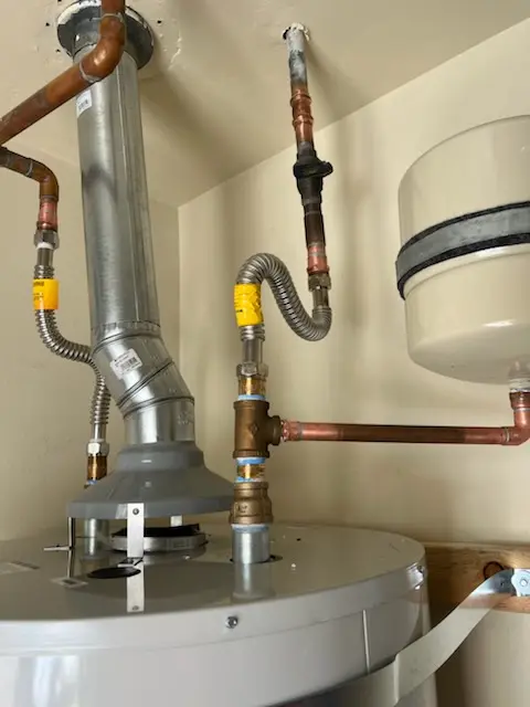 Water heater installation and plumbing repair in Wholesale District